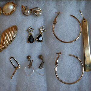 Lot of 8 Gold Tone Fashion Earrings/Pierced